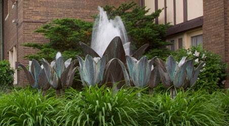 Hauberg Estate Tulip Fountain