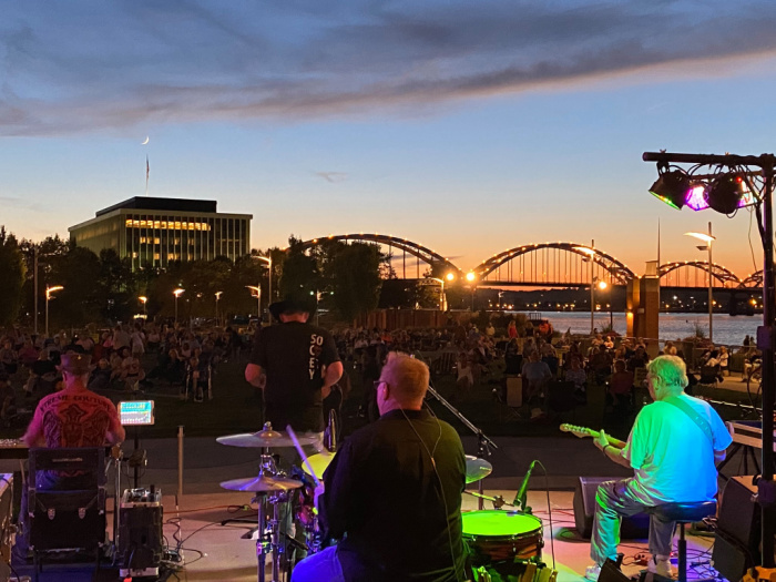 Thursday Night Groove Brings Music to the Rock Island Riverfront