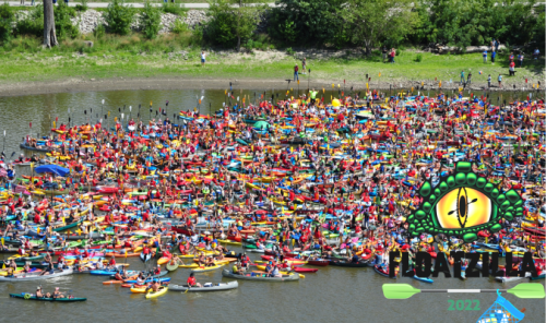 over 1000 canoes and kayaks gathered on lake