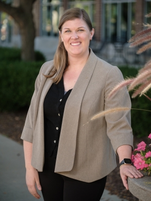 Photo of Jessica VanDyke