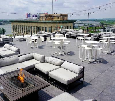 Sunset Sessions at UP Skybar