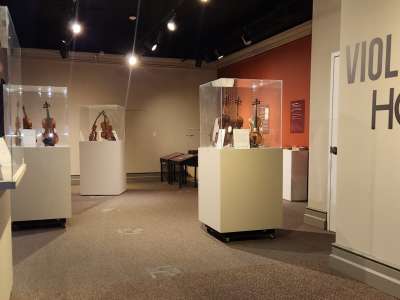 Photo for QC Hosts Important, Inspiring “Violins of Hope” Partnership